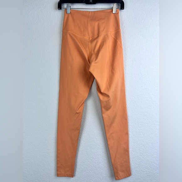 Girlfriend Collective Orange Compressive High Rise Leggings Size Small - Picture 2 of 8